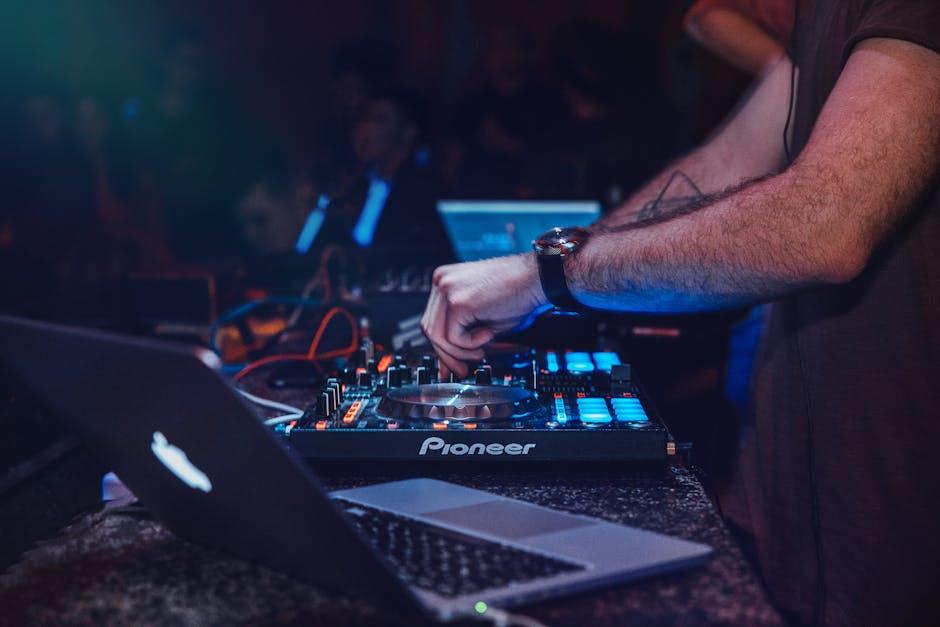 Genres and Styles Making a Comeback This Season