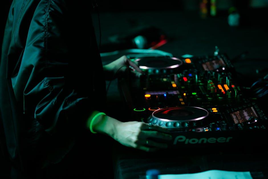 Tips for Seamless Playlist Transitions and Continuous Vibes