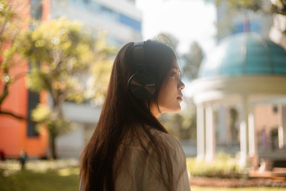 Tips for Using Music Mindfully to Avoid Distraction