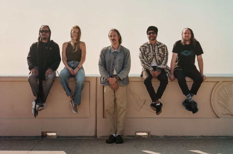 Incubus Signs With New Agency CAA & More Music Artist Deals