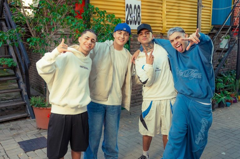 Roze Oficial, Max Carra, Valen & Ramky Top Argentina Hot 100