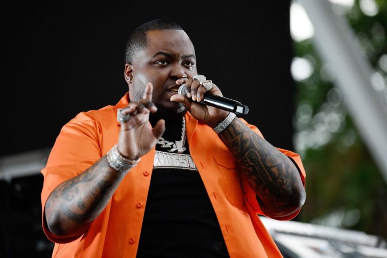 Sean Kingston's Mom Asks for Short Prison Sentence on Fraud Conviction