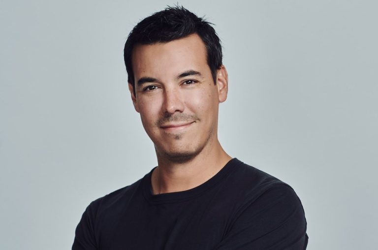 Warner Latin President Alejandro Duque Takes On Oversight of ADA