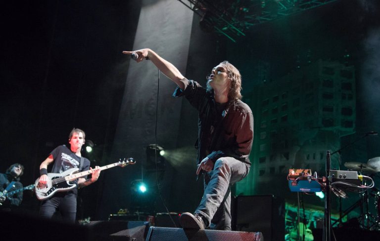 Watch My Chemical Romance cover The Smashing Pumpkins' 'Bullet With Butterfly Wings'