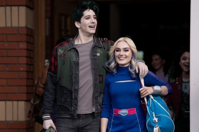 'ZOMBIES 4' Tops Kid Albums Chart After Disney Channel Debut