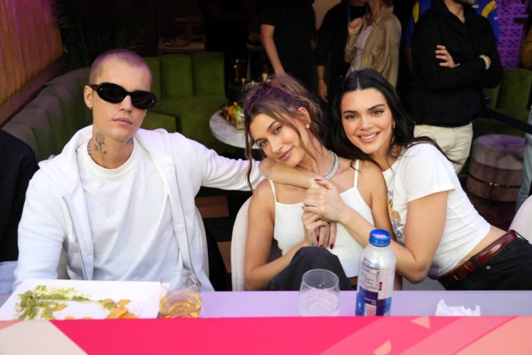 Hailey Bieber Reacts to Justin Bieber, Kendall Jenner Photo