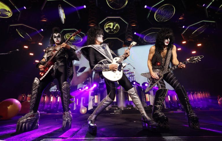 KISS "feel so blessed" to accept Kennedy Center Honor from Donald Trump