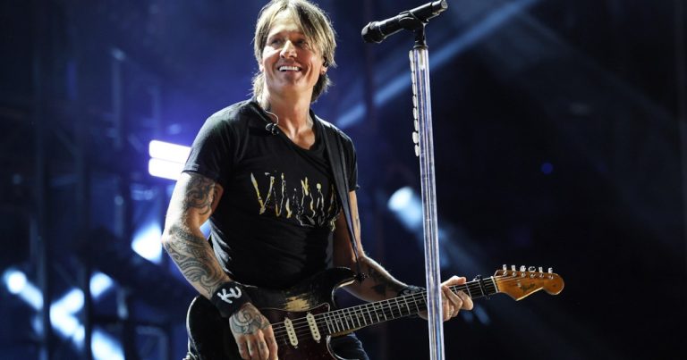Keith Urban Announces The Rising Star Scholarship