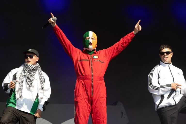 Kneecap Cancels U.S. Tour Amid Alleged Terror Charge ‘Witch-Hunt’ Kneecap Cancels U.S. Tour Amid Alleged Terror Charge 'Witch-Hunt'