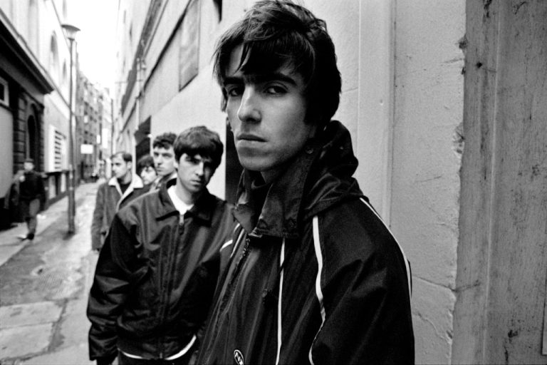 Oasis Photos of Early Days by Photographer Kevin Cummins: LA Exhibit