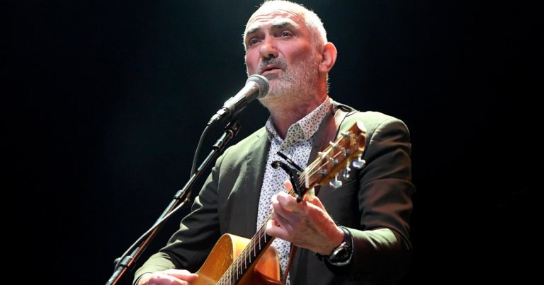 Paul Kelly Announces 'Seventy', Shares 'Rita Wrote A Letter'