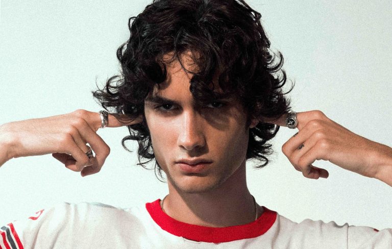 Sombr responds to “body shaming” video criticising his live performances Sombr – ‘I Barely Know Her’ review: smirking sad boy pop