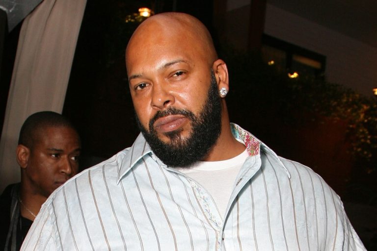 Suge Knight Says Drake's 2Pac Death Row Records Chain Is Fake
