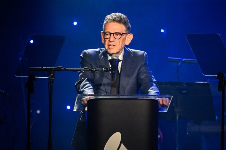 UMG CEO Lucian Grainge Responds to Drake's 'Farcical' Emails Demand