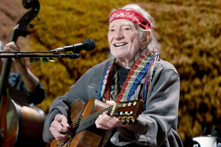 Farm Aid 40 to Proceed in Minneapolis After Labor Strike Agreement