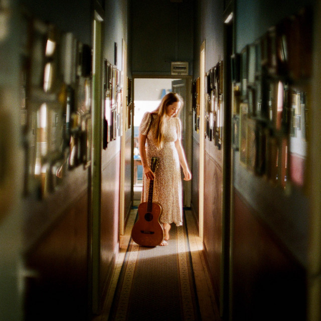 Lucy Clearwater Drops New Single ‘What’s Mine’ Lucy Clearwater Drops New Single ‘What's Mine’