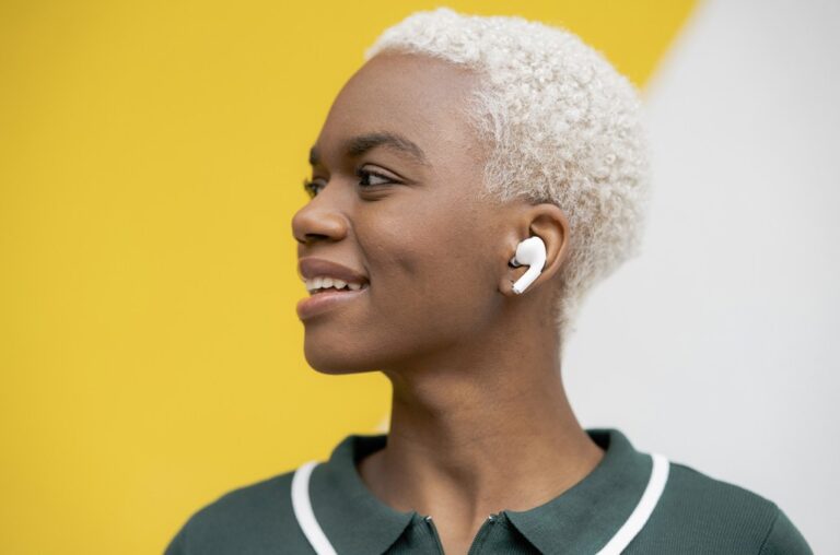 Save 20% Off AirPods Pro, $50 Discount Online
