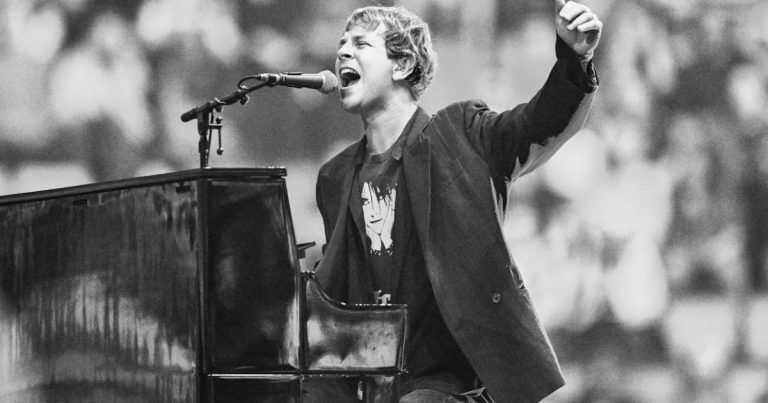 Tom Odell Announces 2026 'Wonderful Life' Australian Tour