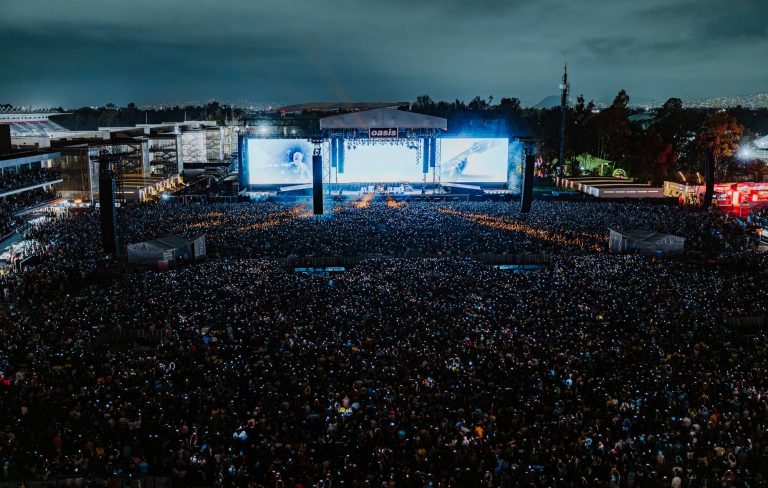 Watch Oasis lead 65,000 fans through the Poznan and Liam Gallagher don a sombrero as Live '25 reunion tour hits Mexico City