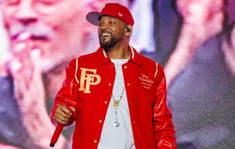 Will Smith responds to backlash for AI-generated concert video with a second AI clip Will Smith responds to backlash for AI-generated concert video with a second AI clip