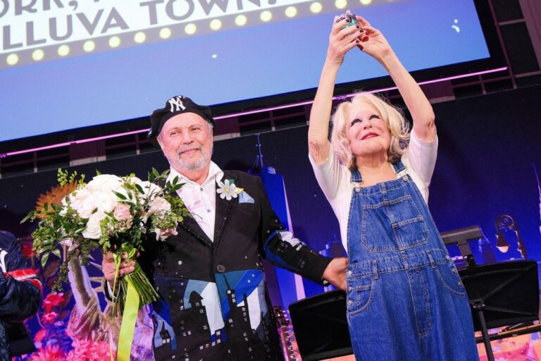 Billy Crystal Brings Bette Midler to Tears at Hulaween 2025 Billy Crystal Brings Bette Midler to Tears at Hulaween 2025