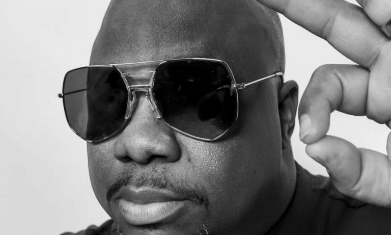 DJ MAX & Ron Carroll Drop "Turn It Up"