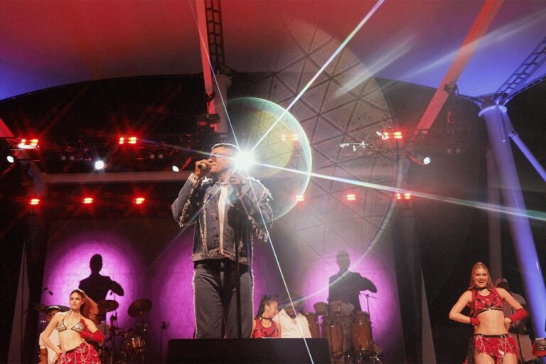 Gente De Zona Plays Concert Gente De Zona Plays Concert