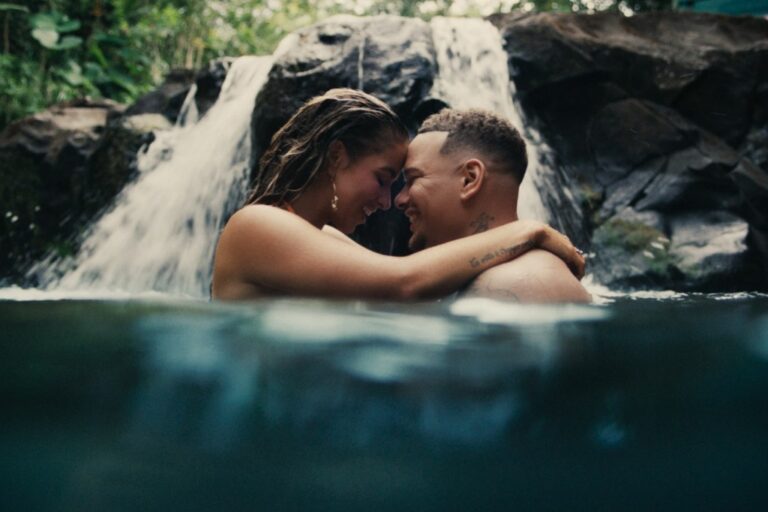 Kane & Katelyn Brown Lifetime Christmas Film Based on 'Thank God'