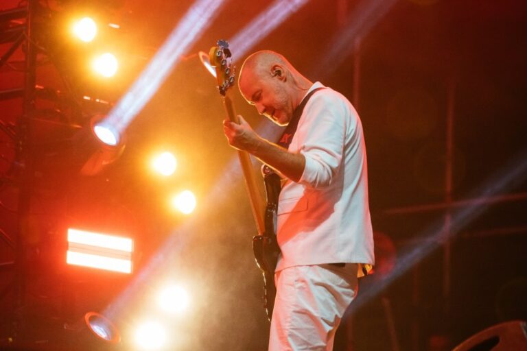 Limp Bizkit Co-Founder, Bassist Dies at 48