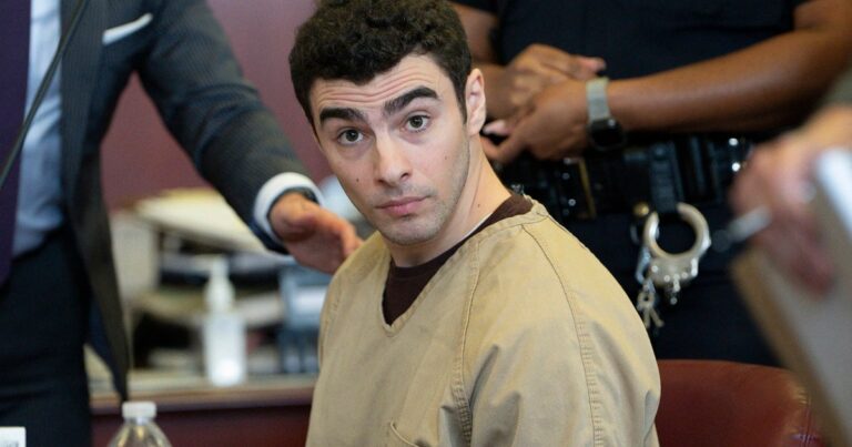 Luigi Mangione Had His Taylor Swift Playlist Replaced Luigi Mangione Had His Taylor Swift Playlist Replaced