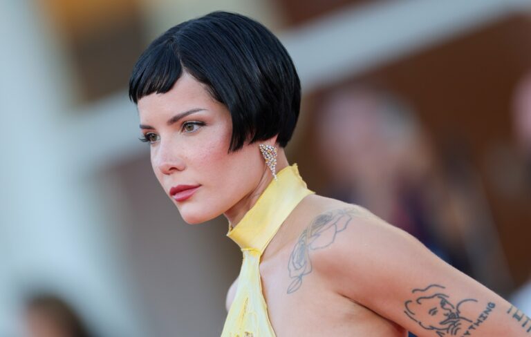 Halsey shares health update after spending night in ER Halsey shares health update after spending night in ER