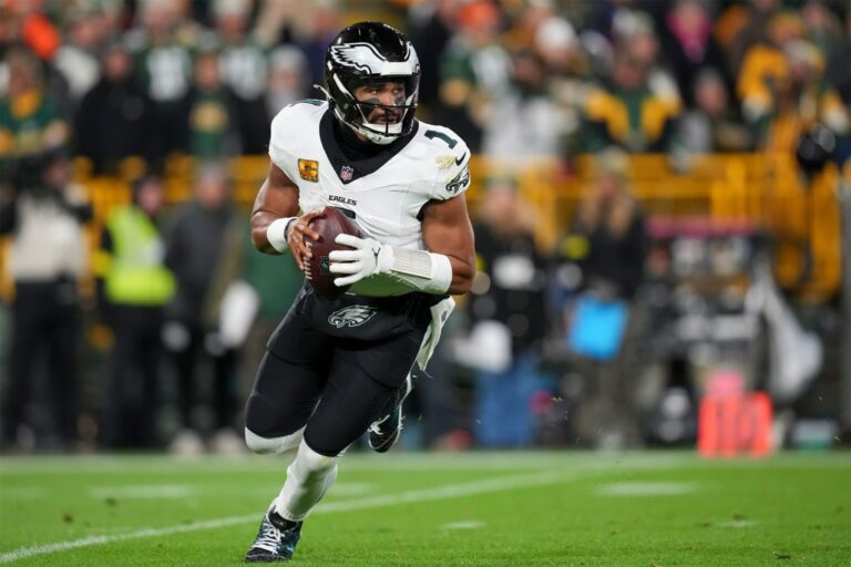 How to Watch the Eagles vs. Lions NFL Game Online