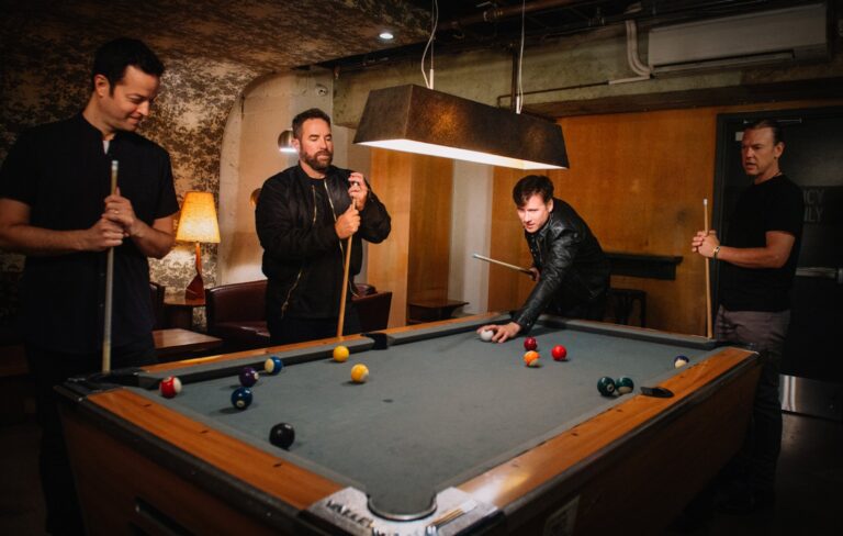 Jimmy Eat World announce new 'Something(s) Loud' EP by sharing unreleased track 'Failure'