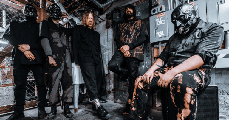 KING 810 Announce First-Ever Australian Headline Tour for 2026