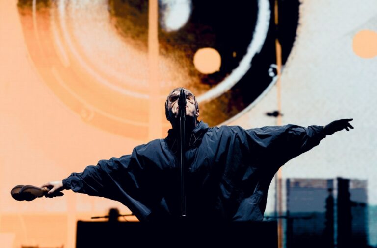 Oasis Rocks With First Concert of Australian ‘Live ‘25’ Tour