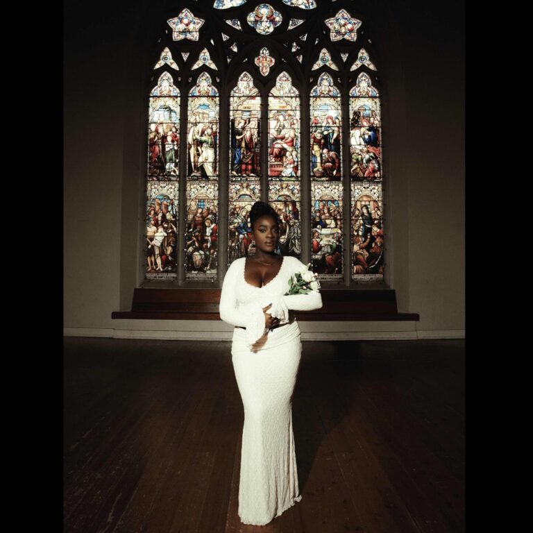 Tamara Dos Santos Releases Empowering New Single ‘I’m So Over You’ Tamara Dos Santos Releases Empowering New Single ‘I’m So Over You’