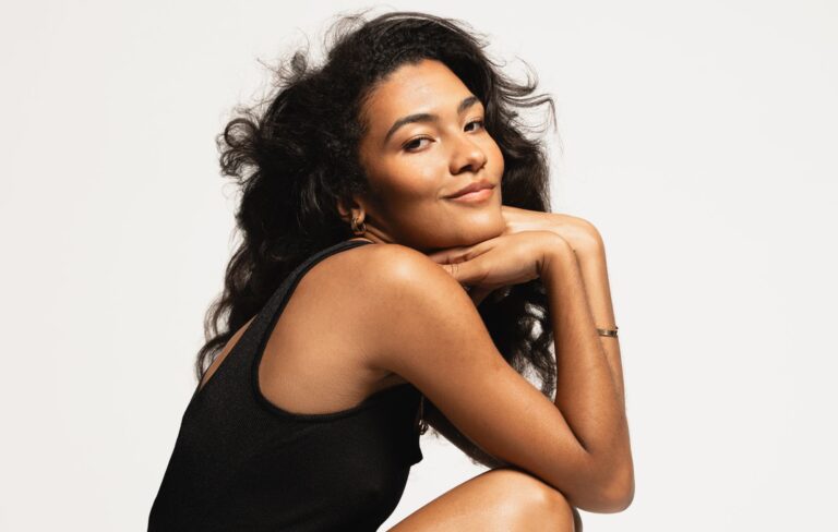 Watch Olivia Dean perform ‘Man I Need' and ‘Let Alone the One You Love’ on 'SNL'