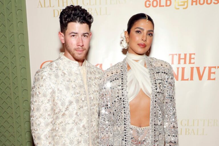 Nick Jonas & Priyanka Chopra Celebrate 7-Year Wedding Anniversary Nick Jonas & Priyanka Chopra Celebrate 7-Year Wedding Anniversary